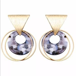 🌹✅Blue and Gray Statement Earrings.